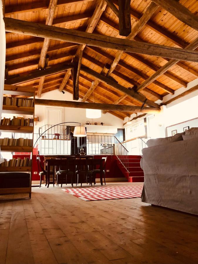 Badia PaveseLa Casa Nei Campi别墅 外观 照片